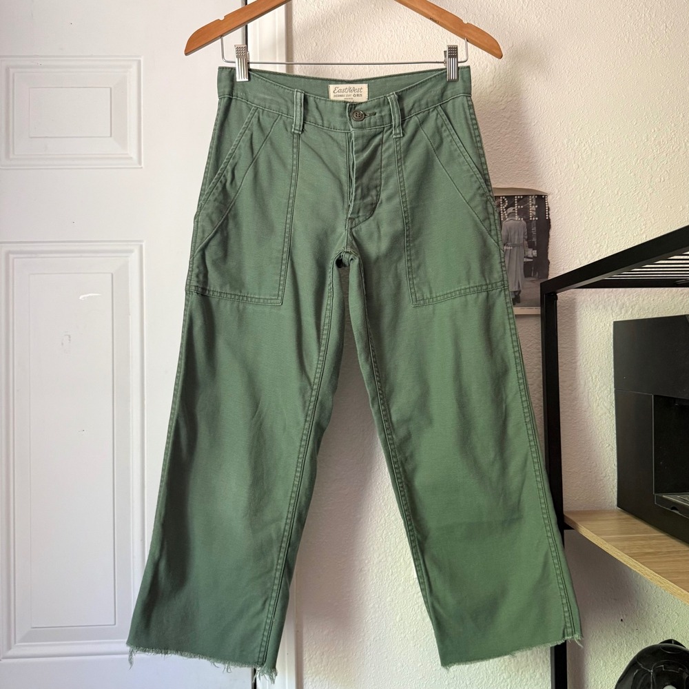 EAST WEST SHOP Los Angeles green straight leg cotton cropped raw fray pants - Picture 1 of 6